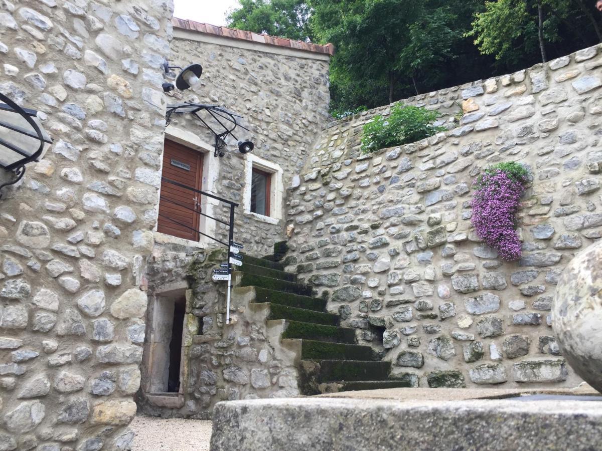 Loft Stories Baix